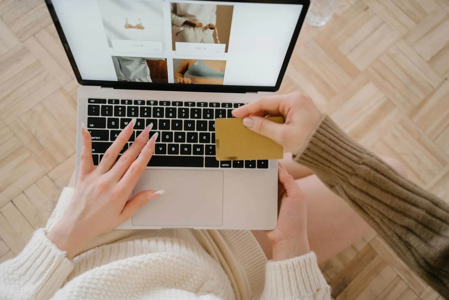 pexels photo 6612276 Bisnis Online Untuk Ibu Rumah Tangga